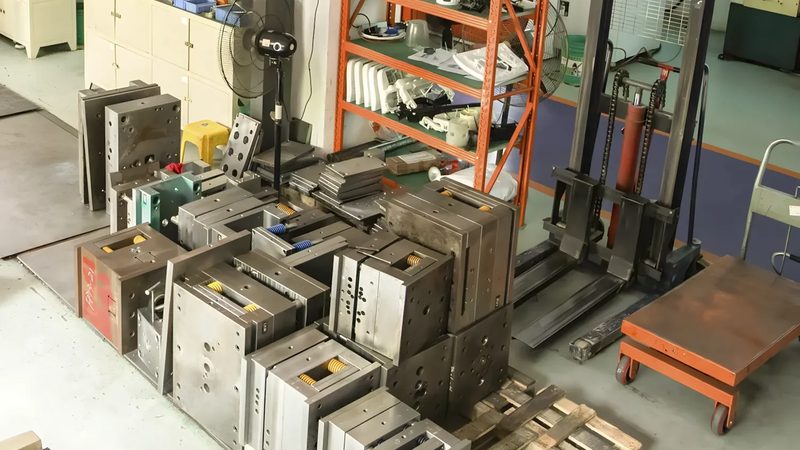 压铸模具与注塑模具：分类标准与关键差异