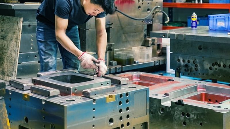 模具设计与制造：本质区别与关键要点**