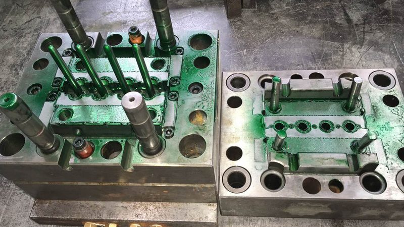 揭秘浙江压铸模具批发价格背后的因素